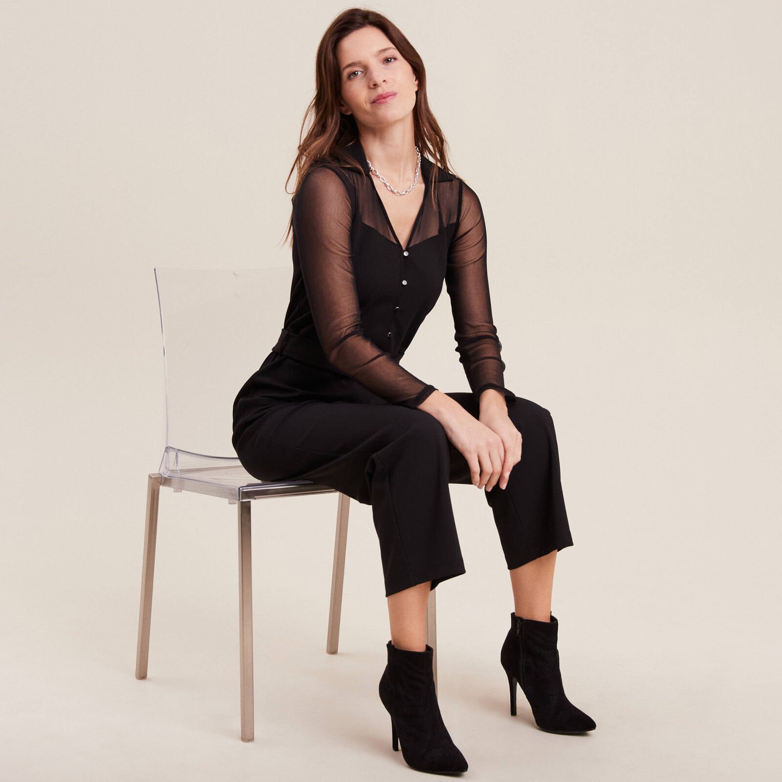 combinaison pantalon resille noir femme face vue d ensemble