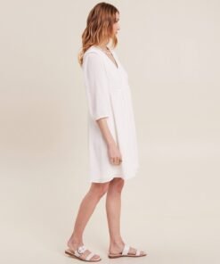 Robe evasee col cache coeur ecru vue de droite